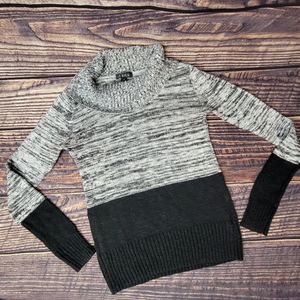 A. BYER Sweater. Size Small. Black and White on top, Solid black on bott…